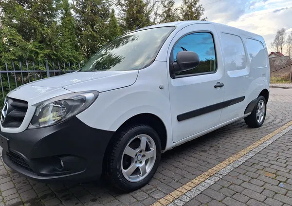 samochody osobowe Mercedes-Benz Citan cena 33900 przebieg: 254000, rok produkcji 2015 z Łochów